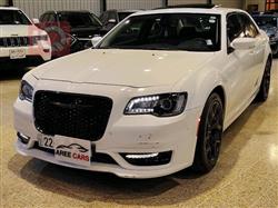 کرایسلەر 300